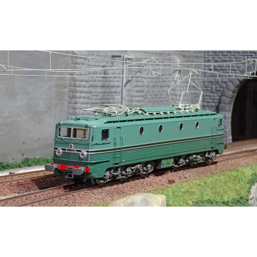 Ree Access JM-002.S Locomotive électrique CC 7120 Origine Sud-Ouest, dépôt Paris Sud-Ouest, digitale sonore Ree Modeles JM-002.S