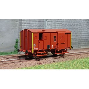 EPM 51.02.10 Wagon marchandise Fourgon Uk, rouge UIC, toit et châssis rouge, SNCF, Cul Jaune, ep.IV EPM, Euro Passion Models EPM