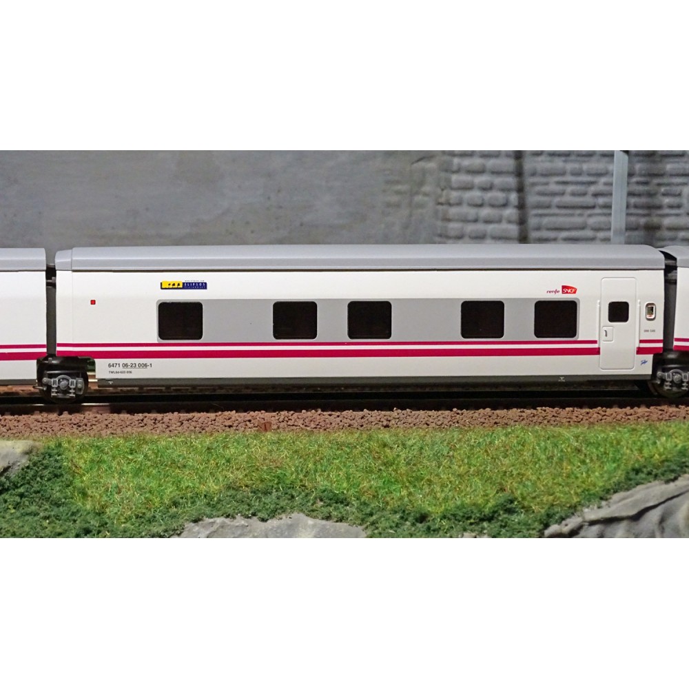Electrotren E3363 Voiture lit Talgo "Elipsos", RENFE / SNCF, porte coté droit Electrotren E3363 Voiture lit Talgo "Elipsos", RENFE / SNCF, porte coté droit