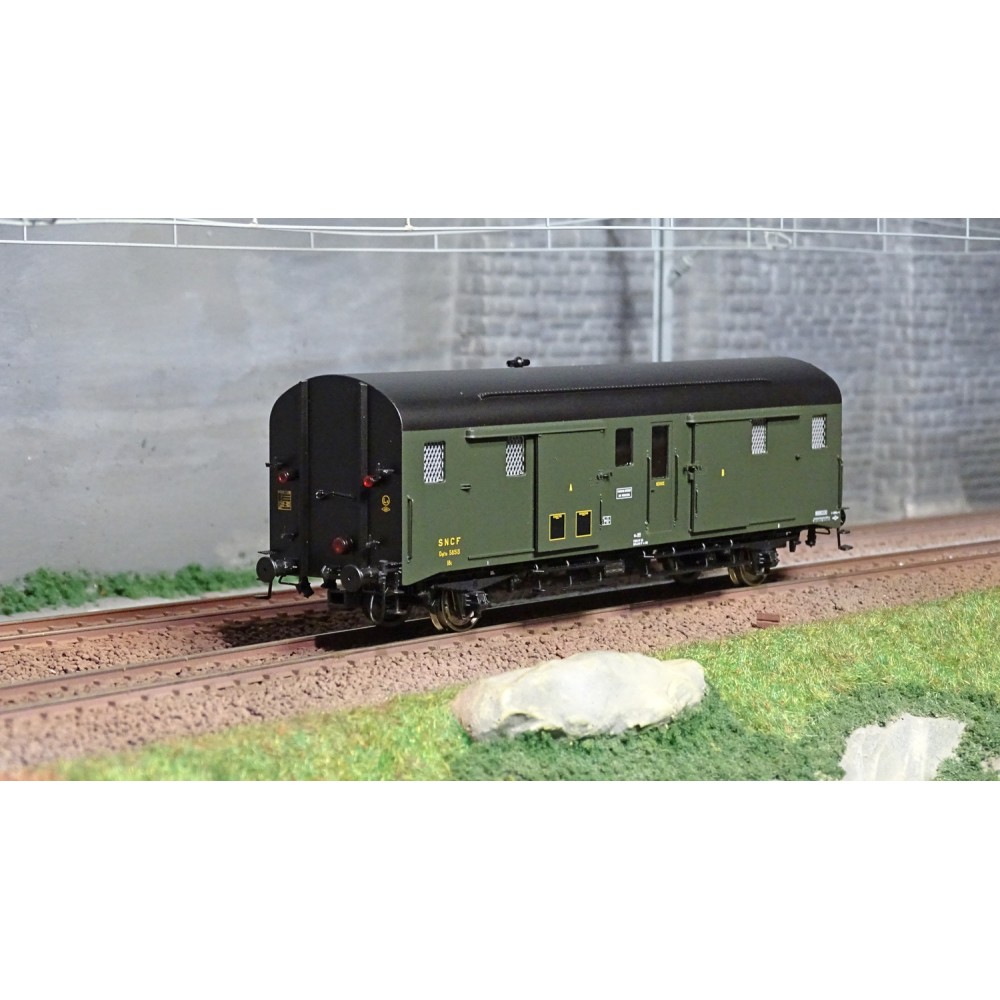Ree Modeles VB336 Fourgon DEV 52, Porte Lanterne Ancien, SNCF, SUD-EST Ree Modeles VB-336 - 1 Ree Modeles VB336 Fourgon DEV 52, Porte Lanterne Ancien, SNCF, SUD-EST Ree Modeles VB-336 - 1