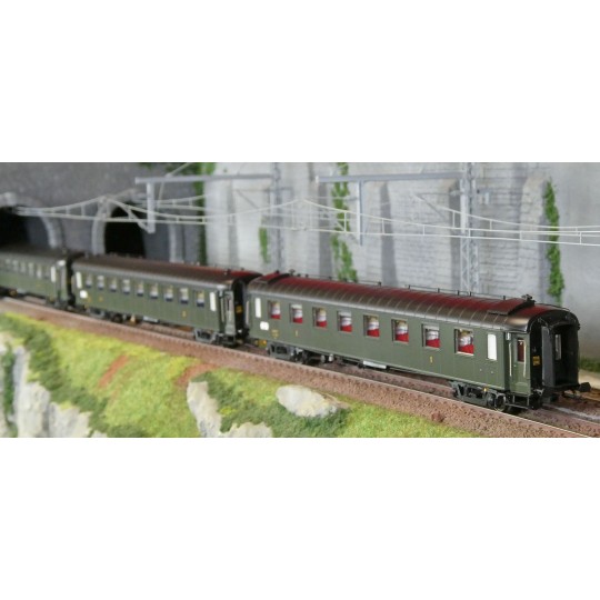 Ree Modeles VB252 Voiture postale Allège OCEM 16m, PEZ brun PTT, to