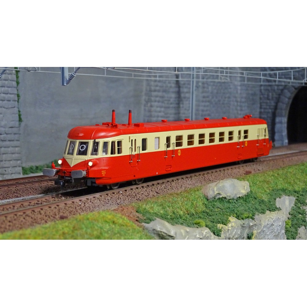 Jouef HJ2409S Autorail diesel ABJ 2, livrée rouge/beige, toit rouge, SNCF, digitale sonore Jouef HJ2409S - 1