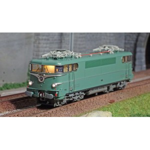 Ree Modeles MB 081.S Locomotive électrique BB 9267, origine verte Sud-Est, dépôt Lyon-Mouche MISTRAL, sonore, panthos motorisés 