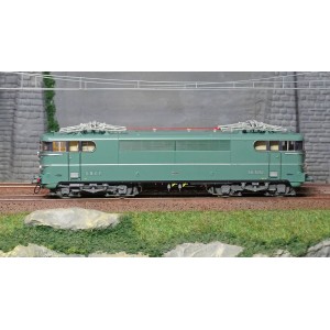 Ree Modeles MB080.S Locomotive électrique BB 9262, origine verte Sud-Ouest, dépôt Paris SO, sonore, panthos motorisés Ree Modele