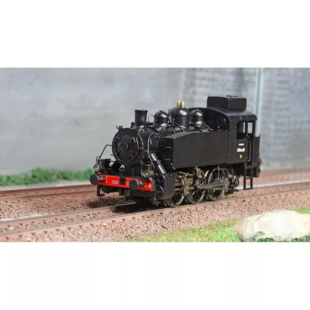Ree Modeles MB104 Locomotive à vapeur 030 TU SNCF 46, Gas-Oil, Marseille Ree Modeles MB-104 - 1 Ree Modeles MB104 Locomotive à vapeur 030 TU SNCF 46, Gas-Oil, Marseille Ree Modeles MB-104 - 1