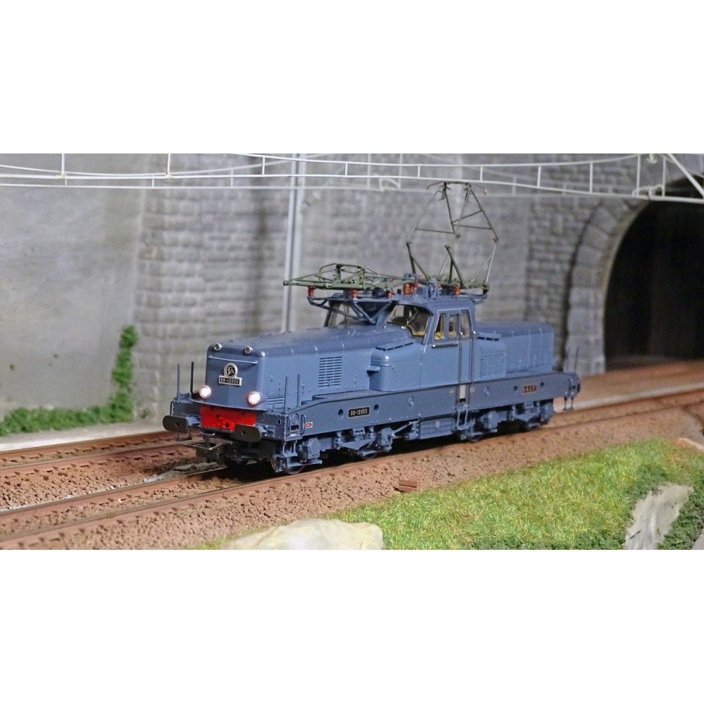 Jouef HJ2400S Locomotive electrique BB 12055, livré d'origine bleu, sans miofiltres, digitale sonore Jouef HJ2400S - 1