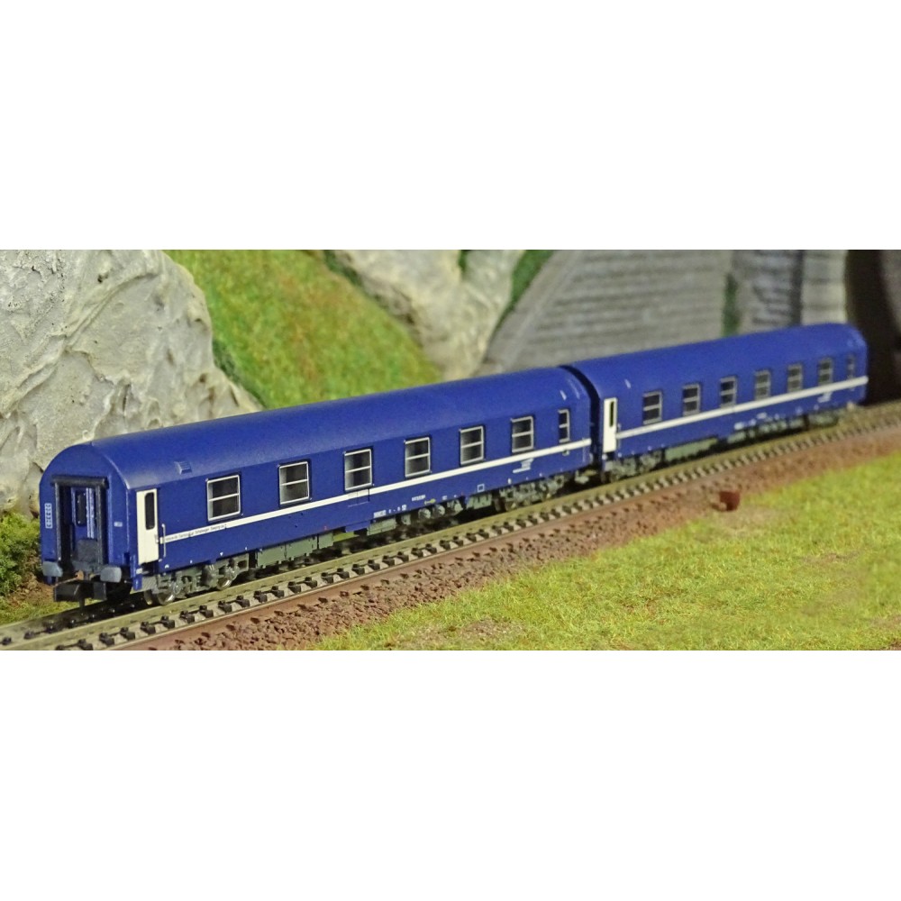 Arnold HN4342 Set de 2 wagons-lits T2, livrée bleu avec logo casquette, échelle N Arnold HN4342 - 1