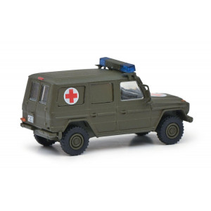 Schuco 452636500 Coffret militaire infirmerie, 2 voitures secours et un hélicoptère H145 Schuco Schuco_452636500 - 3