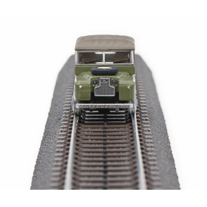 Schuco 452663600 Land Rover, équipé roues voie ferroviaire, Vert Schuco Schuco_452663600 - 4