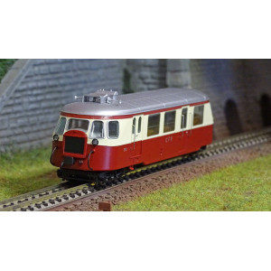 Ree Modeles VM003.S Autorail Billard A80 D des CFV N°316, Rubis/Crème, toit alu, Touristique, digital sonore Ree Modeles VM-003.