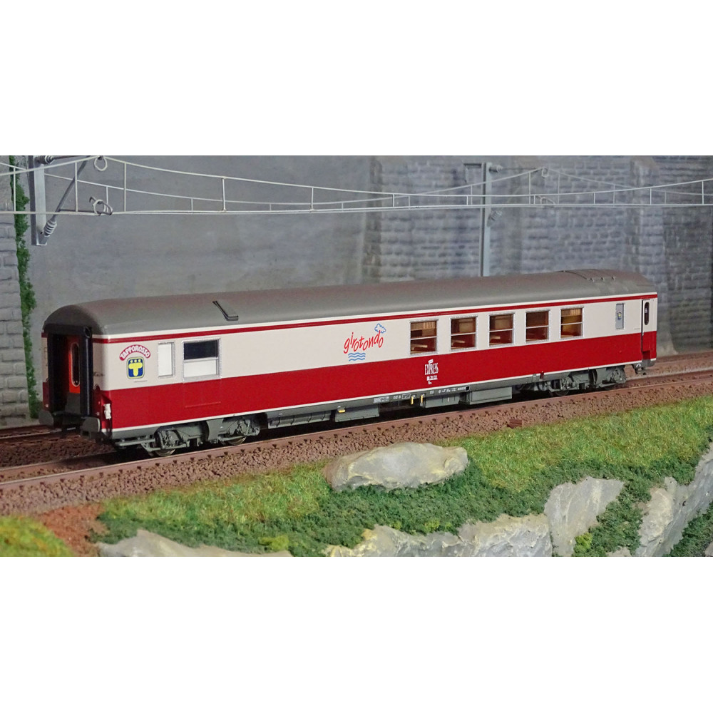 LS Models PI9710 Voiture Vru Italy Express, TAPPOROSSO Girotondo, Série spéciale PIRATA Ls models Lsm_PI9710 - 1