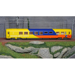 LS Models 40155.1 Voiture voyageur SR "Espace qualité", SNCF, Région METZ NANCY, Jaune / Bleu / Orange Ls models Lsm_40155.1 - 2