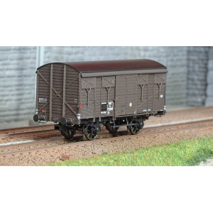 Ree modeles WB738 Wagon Primeur ex-couvert PLM 20 T, brun wagon 540, SNCF Ree Modeles WB-738 - 1