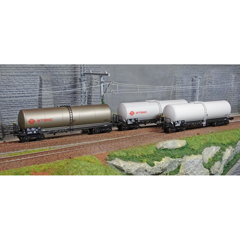 Ree modeles WB598 Set de 3 wagons citernes ANF longues, bogies Y 23M, ERMEWA Ree Modeles WB-598 - 1