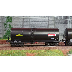 Ree modeles WB664 Set de 3 wagons citerne FAUVET-GIREL, bogies Y 23, TOTAL Ree Modeles WB-664 - 2