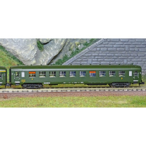 REE Modeles NW272 Set de 2 voitures voyageurs DEV AO, SNCF, B8 et C10, ep.III Ree Modeles NW-272 - 3