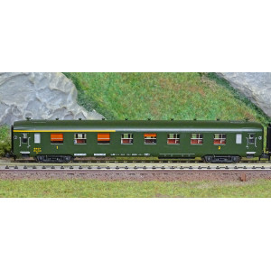 REE Modeles NW273 Set de 2 voitures voyageurs DEV AO, SNCF, A3B5 et C10, ep.III Ree Modeles NW-273 - 2