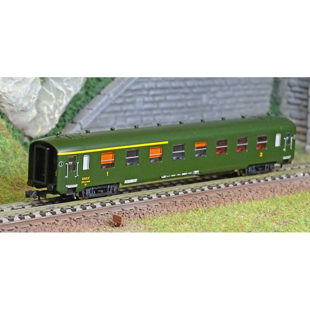 REE Modeles NW274 Voiture voyageurs DEV AO, SNCF, A3B5, ep.III Ree Modeles NW-274 - 1 REE Modeles NW274 Voiture voyageurs DEV AO, SNCF, A3B5, ep.III Ree Modeles NW-274 - 1