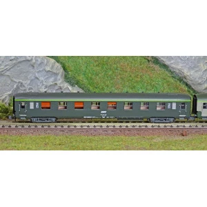 REE Modeles NW277 Set de 2 voitures voyageurs DEV AO, SNCF, B8 et B10, gris/vert, logo encadré blanc, cartouche corail, ep.IV-V 