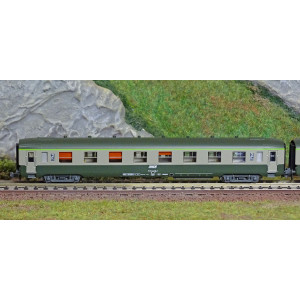 REE Modeles NW278 Set de 2 voitures voyageurs DEV AO, SNCF, 2x B8, gris/vert, logo encadré blanc, cartouche corail, ep.IV-V Ree 