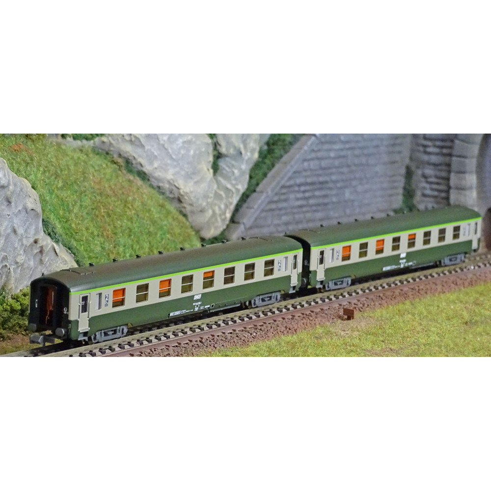 REE Modeles NW278 Set de 2 voitures voyageurs DEV AO, SNCF, 2x B8, gris/vert, logo encadré blanc, cartouche corail, ep.IV-V Ree 