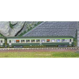 REE Modeles NW279 Set de 2 voitures voyageurs DEV AO, SNCF, B8 et B10, gris/vert, logo encadré blanc, cartouche corail, ep.IV-V 