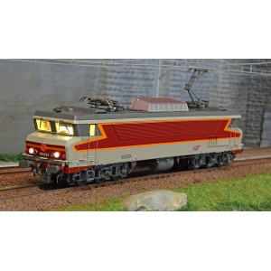 Ls Models 10330S Locomotive électrique CC 6534 SNCF, gris béton, livrée Arzens, logo casquette, Venissieux, Digital sonore Ls mo