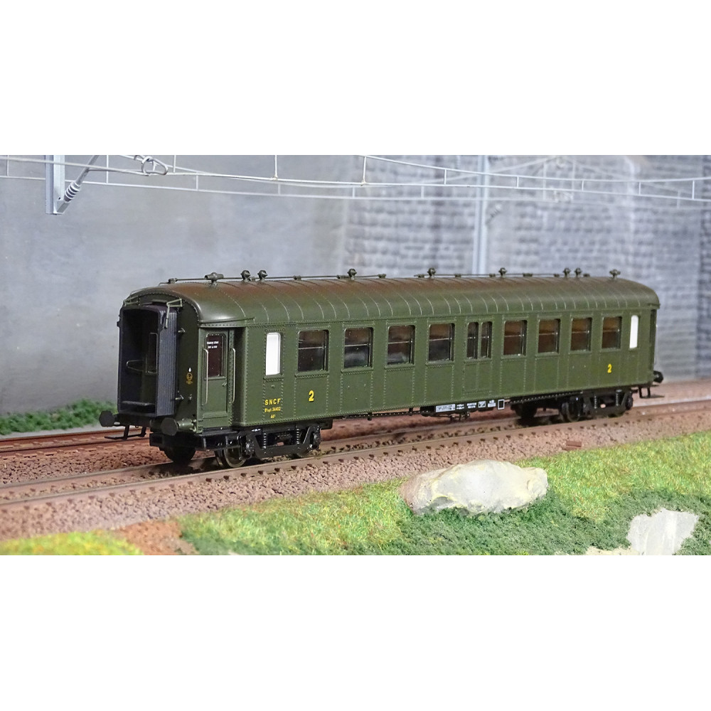 Ree Modeles VB383 Voiture voyageurs OCEM RA Courte, SNCF, B9 Toit Vert, ep. III Ree Modeles VB-383 - 1