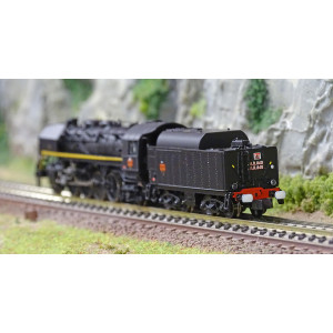 Arnold HN2484S Locomotive vapeur 141 R 840, SNCF, roues mixtes, livrée noire, ligne jaune, sonore Arnold HN2484S - 3