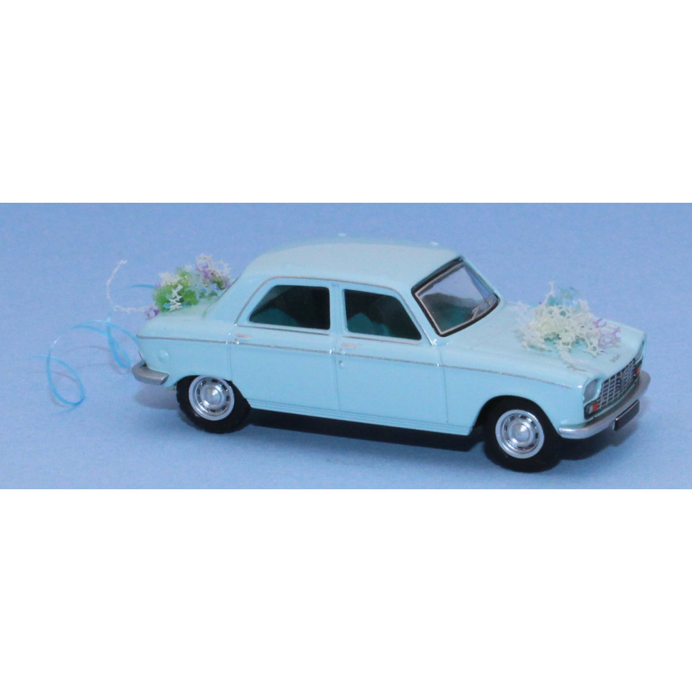 SAI 6265 Peugeot 204 berline 1968, bleu pastel, voiture des mariés Sai Sai_6265 - 1