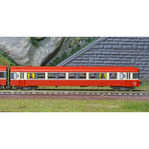 REE Modeles NW199 Autorail EAD X-4582 + Remorque XR-8373, toit rouge, 3 feux, logo SNCF encadré, dépôt Longueau Ree Modeles NW-1