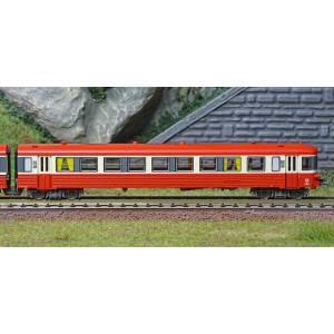 REE Modeles NW202 Autorail EAD X-4524 + Remorque XR-8534, toit rouge, 3 feux, logo SNCF nouilles, dépôt Sotteville Ree Modeles N