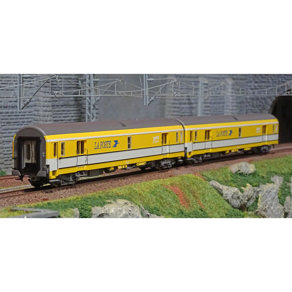 LS Models 40446 Set de 2 voitures Postales UIC, jaune/blanche, toit gris, inscription PTT, PA UIC + PA UIC Ls models Lsm_40446 -