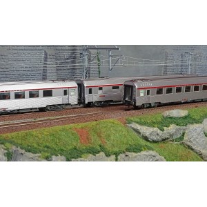 Jouef HJ4164 Set de 3 voitures voyageurs TEE Mistral, SNCF, A4Dtux / Vru / A8tu Jouef HJ4164 - 1