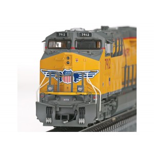 Trix 25440 Locomotive diesel type GE ES44AC 7495, Union Pacific Railroad, digitale sonore Trix Trix_25440 - 8
