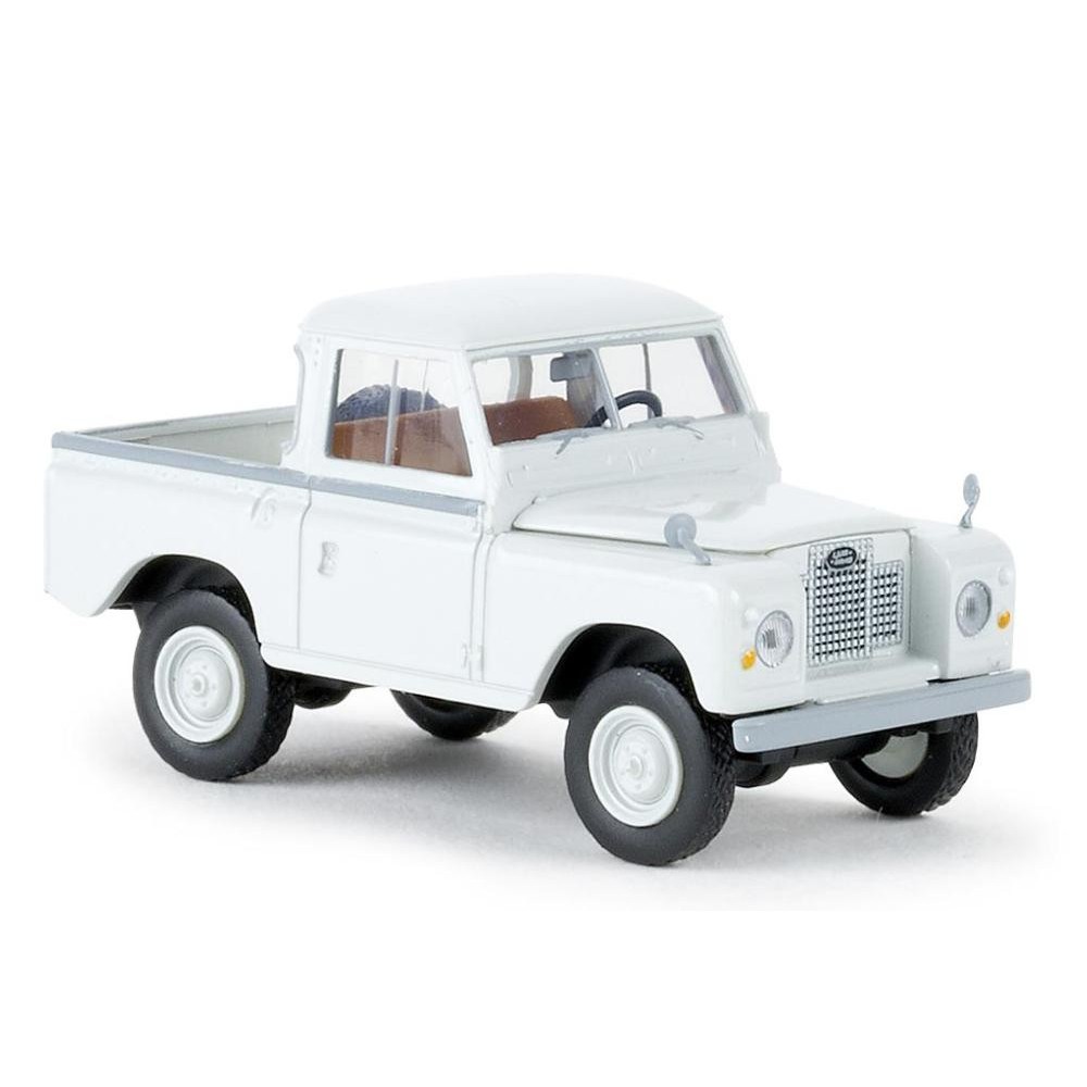 Brekina 13853 Land Rover 88, Gris clair Sai Sai_13853 - 1 Brekina 13853 Land Rover 88, Gris clair Sai Sai_13853 - 1