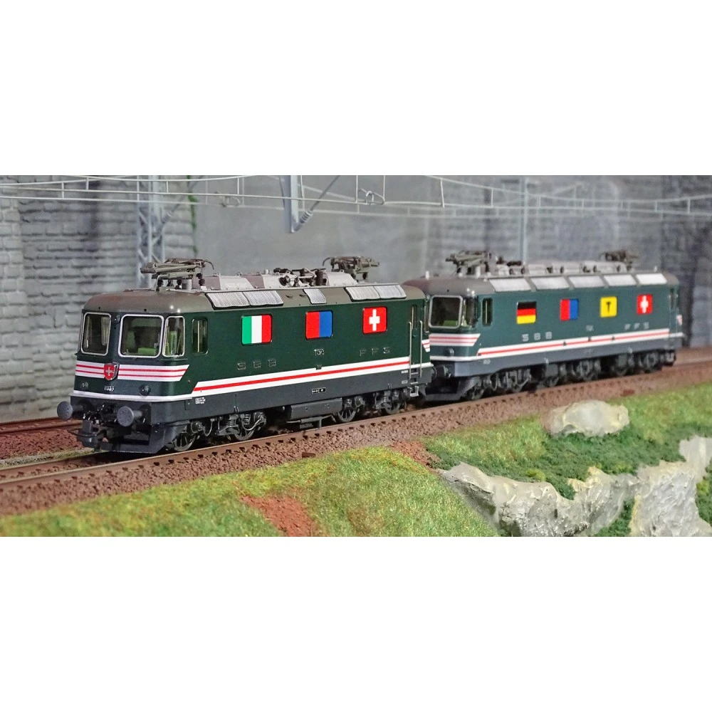 Roco 71415 Set de 2 locomotives électrique double traction Re 10/10, SBB, digitale sonore Roco Roco_71415 - 1 Roco 71415 Set de 2 locomotives électrique double traction Re 10/10, SBB, digitale sonore Roco Roco_71415 - 1