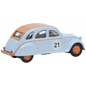 Schuco 452671600 Set de 3 véhicules vintage Racing, 2CV, Mini, Porsche Schuco Schuco_452671600 - 7