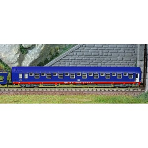 Arnold HN4406 Set de 3 éléments,1 voiture-lit T2, 1 fourgon portes-auto DD DEV bleu, 1 voiture Bc I6 bleu/rouge, SNCB, échelle N
