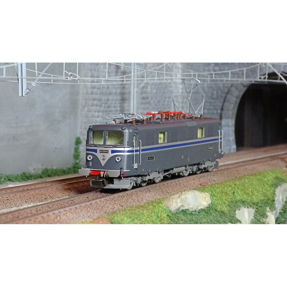 Piko 96594 Locomotive électrique CC 25007, SNCF Piko Piko_96594 - 1 Piko 96594 Locomotive électrique CC 25007, SNCF Piko Piko_96594 - 1
