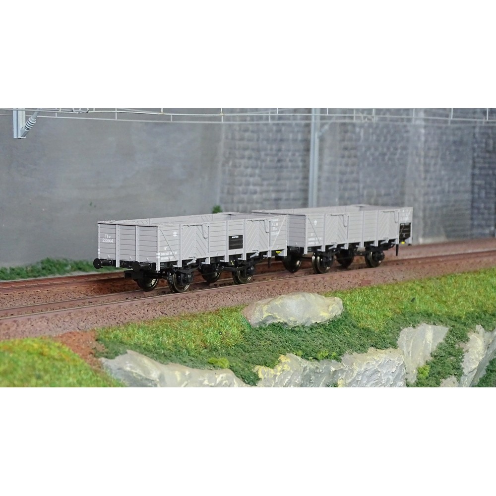 Ree Modeles WB811 Set de 2 wagons Tombereau PLM, 4 portes, bois gris Ree Modeles WB-811 - 1