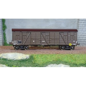 Ree Modeles WB776 Wagon TP Couvert, 4 portes, brun, SNCF, ep. IIIa Ree Modeles WB-776 - 2