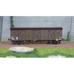 Ree Modeles WB780 Wagon TP Couvert, 4 portes, brun, SNCF, ep. IIIb Ree Modeles WB-780 - 2