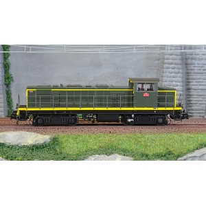 R37 HO41111DS Locomotive diesel BB63901 1.5Kv, SNCF, livrée verte et bandes jaunes, dépôt La Plaine, digital sonorisée Rail 37 -