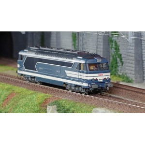 Ree Modeles MB166 Locomotive diesel BB 67414, Livrée Bleue, plaques en relief, SNCF Ree Modeles MB-166 - 3
