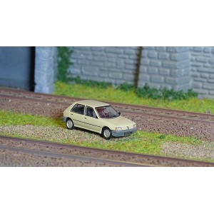 Ree Modeles CB150 Voiture Peugeot 205 GE, Beige "Antilope" Ree Modeles CB-150 - 1