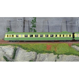 Ree Modeles MB172 Autorail RGP 2 X 2705, vert et jaune, SNCF, LYON-VAISE Ree Modeles MB-172 - 2