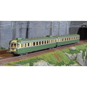 Jouef HJ2419 Autorail diesel RGP 2 X 2716 + remorque XR 7719, SNCF, vert/beige avec déflecteurs de fumée Jouef HJ2419 - 1