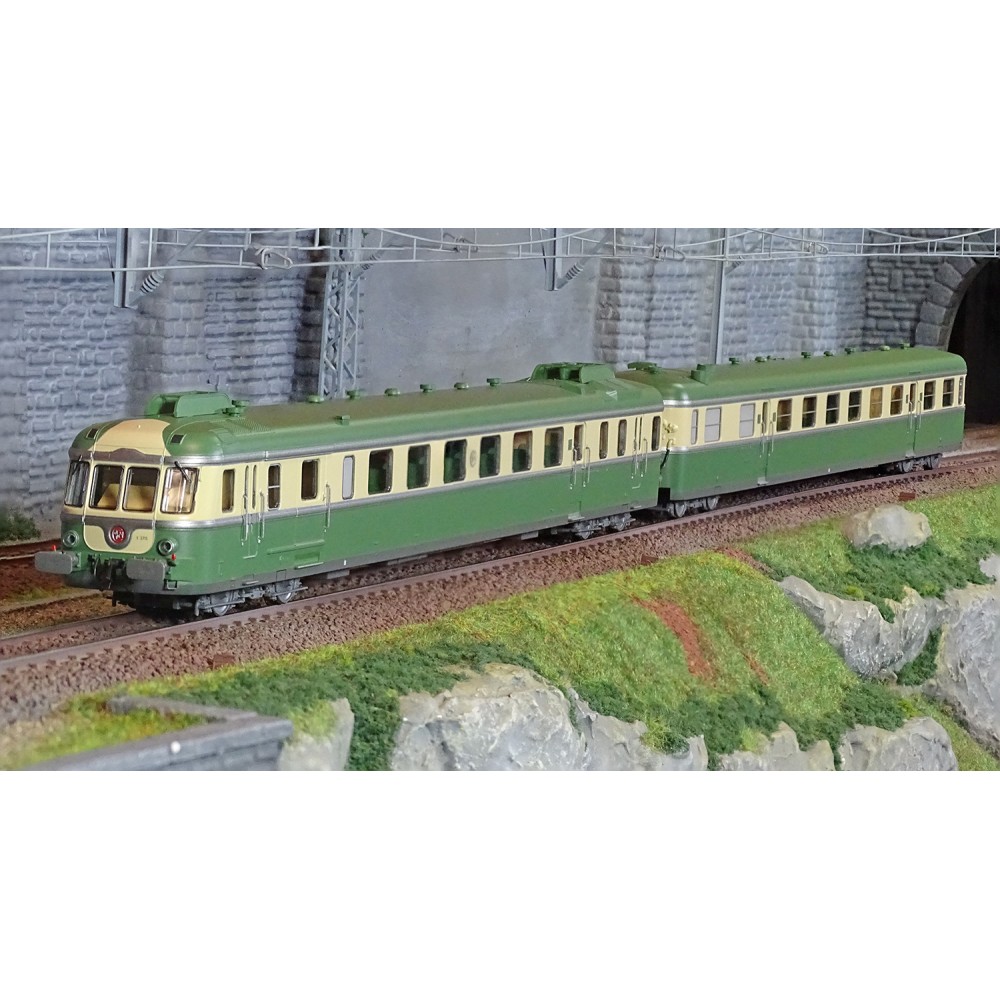 Jouef HJ2420S Autorail diesel RGP 2 X 2712 + remorque XR 7714, SNCF, vert/beige avec déflecteurs de fumée, digital sonore Jouef 