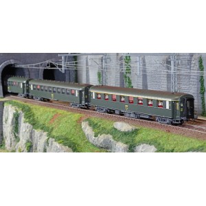 Models Word 40943 Set de 3 voitures OCEM PL, A8 + 2x B10, Verte, UIC Models World MW_40943 - 5